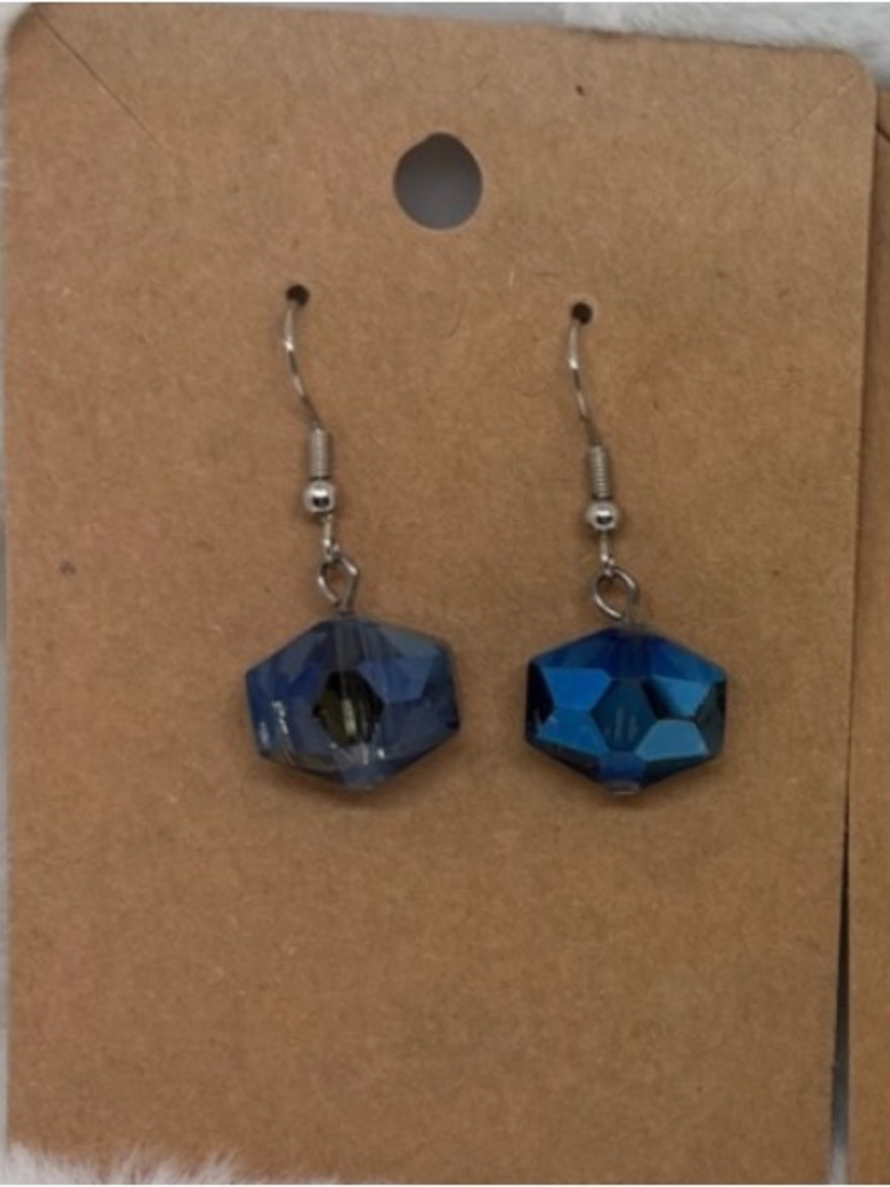 Earring Bundle- - Picture 4 of 4